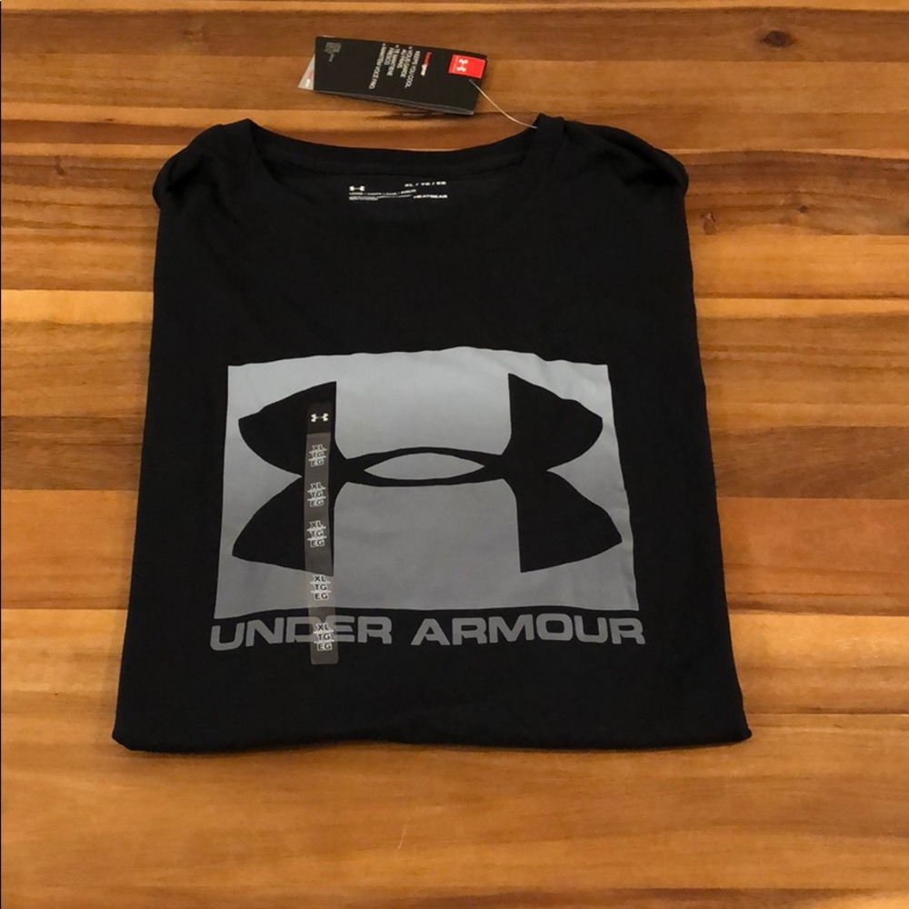 Under armour black T-shirt heat gear